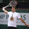 Roger Federer à l'entraînement sur la terre rouge de Roland Garros à Paris, le 22 mai 2013