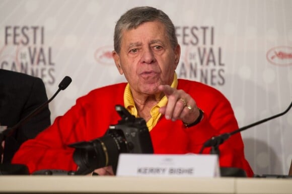 Jerry Lewis, honoré au Festival de Cannes 2013. Il estime inapproprié les actrices dans le genre comique