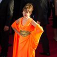 Victoria Abril lors de la montée des marches du Festival de Cannes. Le 24 mai 2013. L'actrice a opté pour une robe ultra colorée.