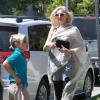Gwen Stefani emmène ses fils Zuma et Kingston manger une glace à Los Angeles, le 30 mai 2013.
