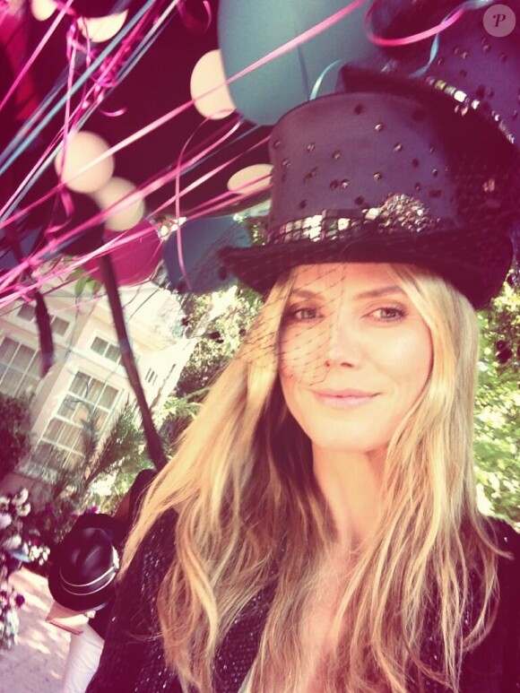 Sur son compte Twitter, Heidi Klum a partagé des photos de son quarantième anniversaire.