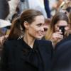 Angelina Jolie, en Yves Saint Laurent, arrivant à l'avant-première du film "World War Z" à Paris sur les Champs-Elysées le 3 juin 2013