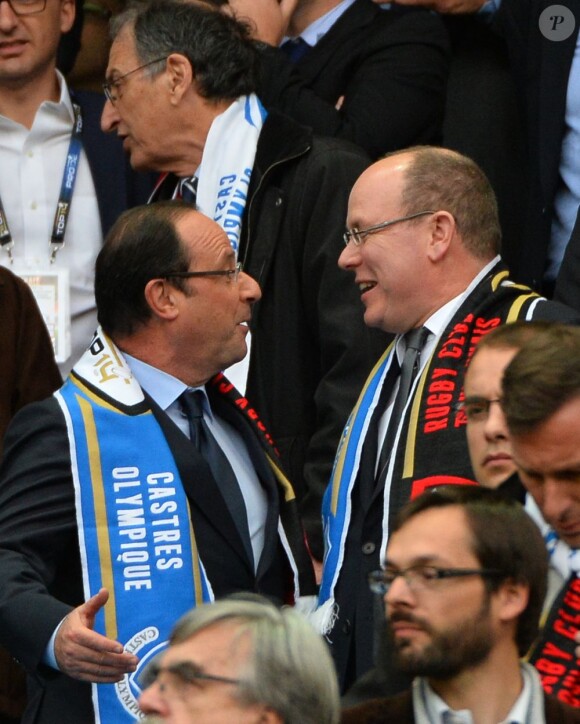 Le prince Albert II de Monaco a suivi en compagnie du président François Hollande la finale du Top 14 entre Toulon et Castres, le 1er juin 2013 au Stade de France.