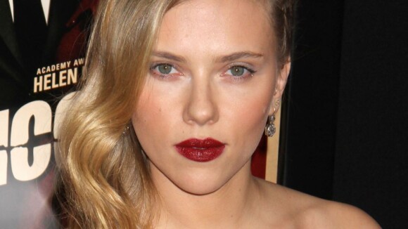 Scarlett Johansson : La muse sensuelle porte plainte contre un éditeur français