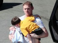 Wayne Rooney : Papa attentionné avec son petit Klay, Kai en grand-frère jaloux