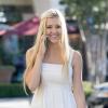Ava Sambora, la fille d'Heather Locklear, dans les rues de Calabasas, le 7 juin 2013.