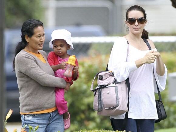 Exclusif - Kristin Davis emmène sa fille Gemma Rose en sortie au parc à Brentwood, le 9 Juin 2013.