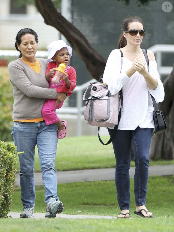 Exclusif - Kristin Davis emmène sa fille Gemma Rose au parc à Brentwood, le 9 Juin 2013.