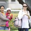 Exclusif - L'actrice Kristin Davis emmène sa fille Gemma Rose au parc à Brentwood, le 9 Juin 2013.