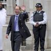 Le prince Edward, comte de Wessex, a rendu visite à son père le prince Philip à la clinique de Londres le jour de son 92e anniversaire, le 10 juin 2013. Le duc d'Edimbourg y avait été admis le 6 juin et opéré le 7, subissant une chirurgie abdominale exploratoire. Sa durée d'hospitalisation est estimée à deux semaines, sa convalescence à deux mois.