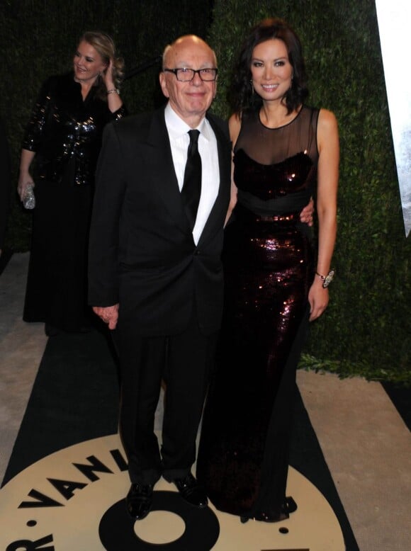 Rupert Murdoch et sa femme Wendi Murdoch à la 85e cérémonie des Oscars à Hollywood, le 24 février 2013. Aujourd'hui le couple divorce.