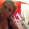 Aurélie Van Daelen de Secret Story 5 poste une photo d'elle aux Urgences à Paris, victime d'une terrible indigestion, sur Twitter après avoir été nvitée sur le plateau de L'After de Secret Story 7 sur TF1 le vendredi 14 juin 2013