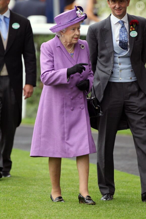 Elizabeth II à Ascot le 20 juin 2013 pour la Gold Cup.