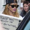 Rihanna rentre à son hôtel à Amsterdam, le 23 juin 2013