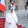 Le Cheikh Hamad bin Khalifa Al-Thani (qui vient d'abdiquer) lors d'une rencontre avec Nicolas Sarkozy à Paris, le 22 juin 2009