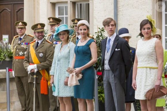 Le grand-duc Henri et la grande-duchesse Maria Teresa, le grand-duc héritier Guillaume et Stéphanie de Luxembourg célèbrent la fête nationale le 23 juin 2013.