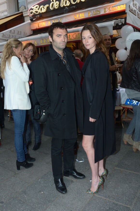 Audrey Marnay et son compagnon Virgile Bramly à la soirée d'inauguration de la boutique Stone, 60 rue des Saint Pères, à Paris, le 25 juin 2013