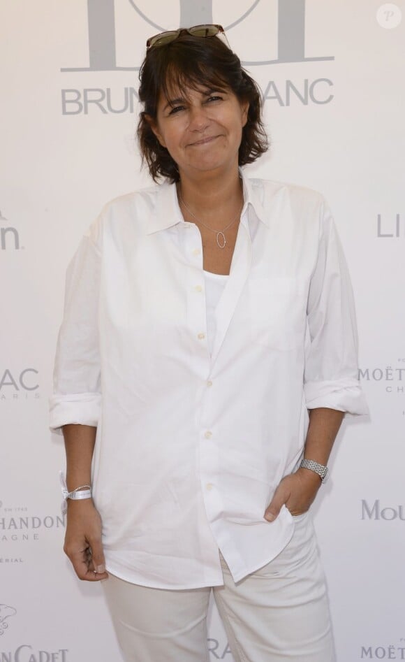 Valérie Expert lors de la 3ème édition du Brunch Blanc-Une croisiere sur la Seine à Paris le 30 juin 2013