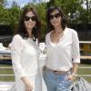 Cristiana Reali et Mathilda May lors de la 3ème édition du Brunch Blanc-Une croisiere sur la Seine à Paris le 30 juin 2013