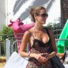 Christian Audigier et sa compagne Nathalie Sorensen font du shopping à Ibiza, le 30 juin 2013.