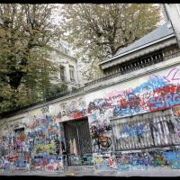 Serge Gainsbourg : Adieu les graffitis, son ultime demeure fait peau neuve