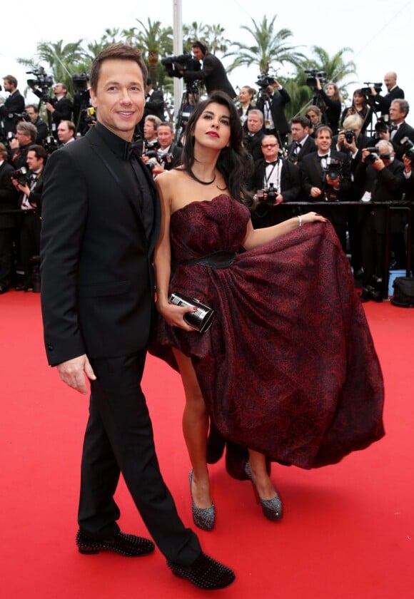 Stéphane Rousseau et sa compagne Reem Kherici lors du Festival de Cannes le 16 mai 2013