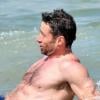 Hugh Jackman se baigne à Saint-Tropez le 31 juillet 2011