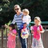 Jennifer Garner emmène ses trois enfants, Violet, Seraphina et Samuel, au parc à Pacific Palisades, le 15 juillet 2013