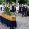 Exclusif - Les obsèques du réalisateur Sébastien Grall au cimetière parisien de Bagneux le 17 juillet 2013