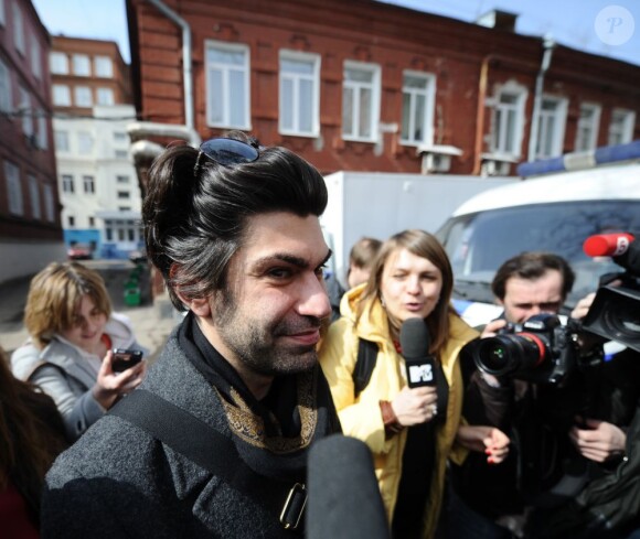 Le danseur Nikolaï Tsiskaridzé à sa sortie du tribunal de Moscou le 12 avril 2013.