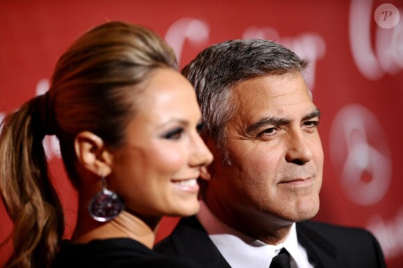 George Clooney et Stacy Keibler durant le Festival de Palm Springs à Los Angeles le 7 janvier 2012