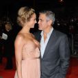 George Clooney et Stacy Keibler à Londres pour la présentation de The Descendants le 20 octobre 2011