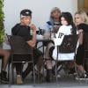 Exclusif - Jaden Smith, accompagné de sa soeur Willow, et de sa petite amie Kylie Jenner se sont retrouvés au Urth Caffe à West Hollywood, le 17 juillet 2013.