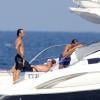 Rafael Nadal et Carlos Moya se sont retrouvés sur le bateau de la star espagnole au large de Majorque le 24 juillet 2013