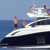 Rafael Nadal et Carlos Moya se sont retrouvés sur le bateau de la star espagnole au large de Majorque le 24 juillet 2013