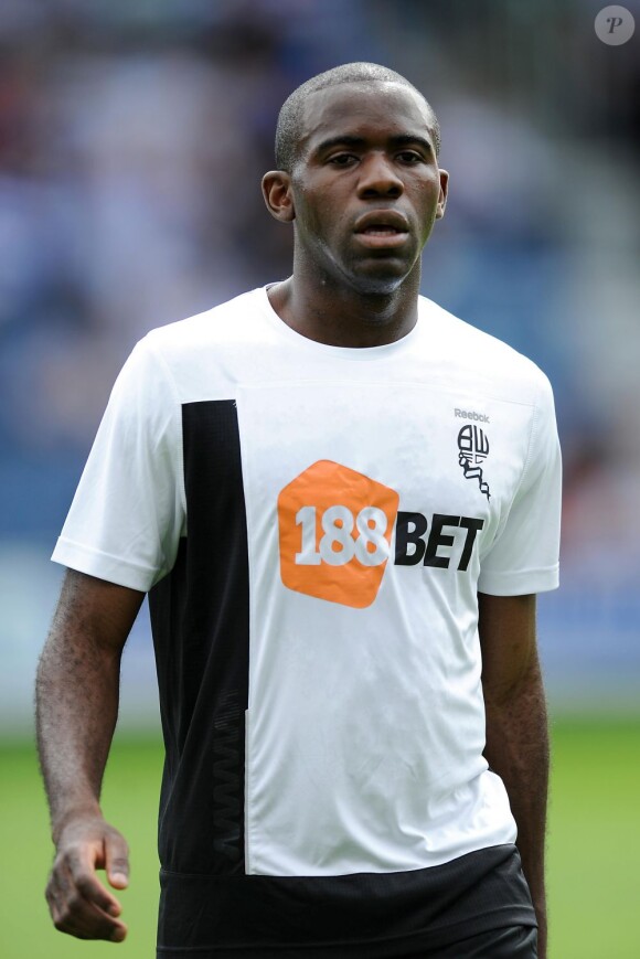 Fabrice Muamba, joueur des Bolton Wanderers vitime d'une crise cardiaque en plein match le 17 mars 2012