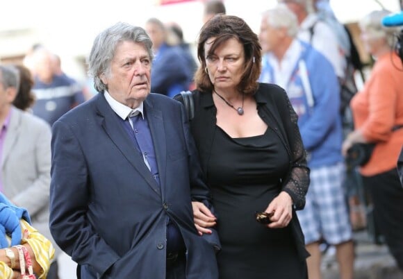 Jean-Pierre Mocky et sa femme Patricia Barzyck, lors des funérailles de l'actrice Bernadette Lafont au temple de Saint-André-de-Valborgne dans le Gard le 29 juillet 2013