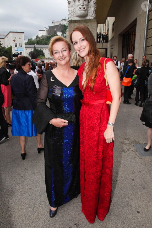 Maria Fekter, Tochter Carola - Première de "Falstaff" lors du festival de Salzbourg en Autriche le 29 juillet 2013.