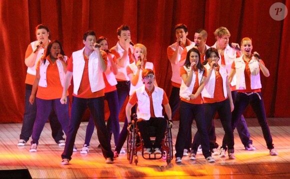 Les acteurs de Glee en concert avec le spectacle Glee Live Tour à Londres, le 25 juin 2011.