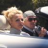 Exclusif - Britney Spears et son petit ami David Lucado rentrent chez eux en voiture à Thousand Oaks à Los Angeles, le 4 aout 2013.