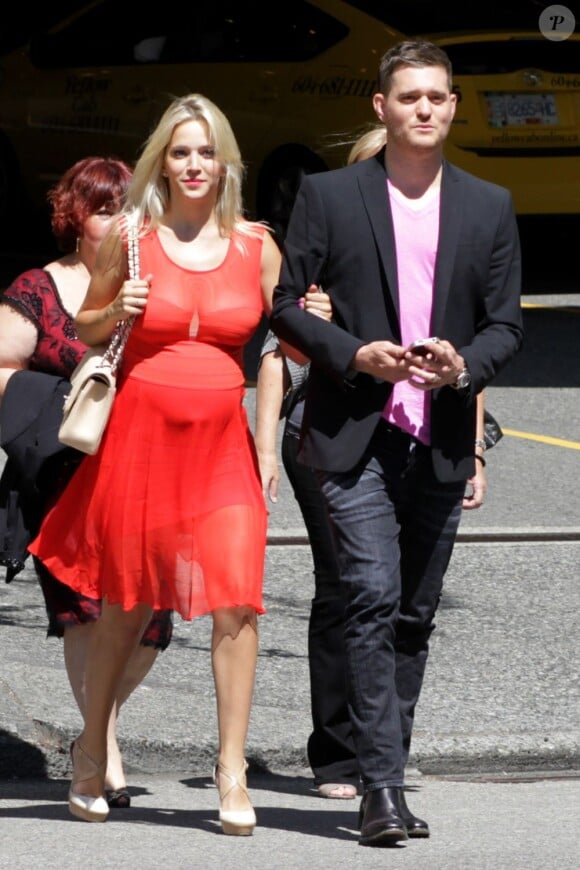 Michael Bublé et sa femme Luisana Lopilato lors de leur baby shower à Vancouver, le 28 juillet 2013.