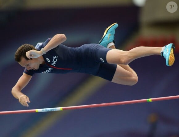 Renaud Lavillenie a échoué à la seconde place du concours de saut à la perche lors des championnats du monde d'athlétisme au Stade Loujniki de Moscou, le 12 août 2013