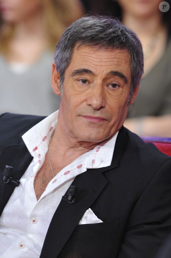 Gérard Lanvin pendant l'émission "Vivement Dimanche" le 23 Janvier 2013.
