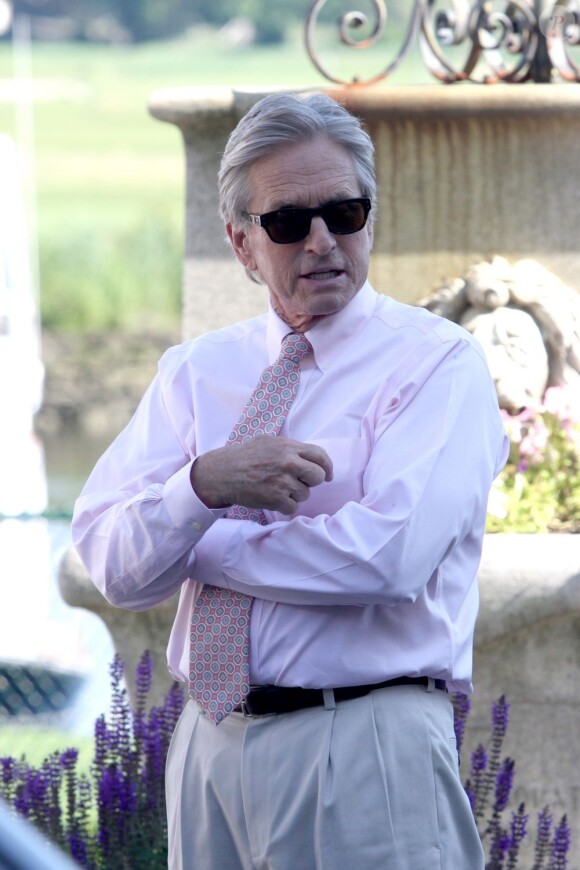 Michael Douglas sur le tournage de And So It Goes dans le Connecticut, en juin 2013.