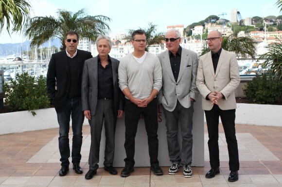 Richard LaGravenese, Michael Douglas, Matt Damon, Jerry Weintraub et Steven Soderbergh au photocall du 66eme Festival du film de Cannes le 21 mai 2013.