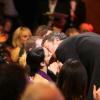 Monica Bellucci et Vincent Cassel s'embrassent aux César 2009.