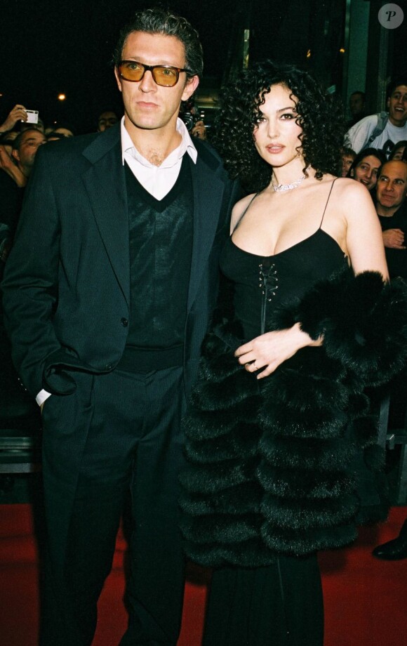 Monica Bellucci et Vincent Cassel à Paris en mars 2004.