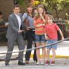 Steve Carell, Jennifer Garner, Kerris Dorsey et Ed Oxenbould en actionsur le tournage du film "Alexander and the Terrible, Horrible, No Good, Very Bad Day" à Pasadena, le 26 août 2013.