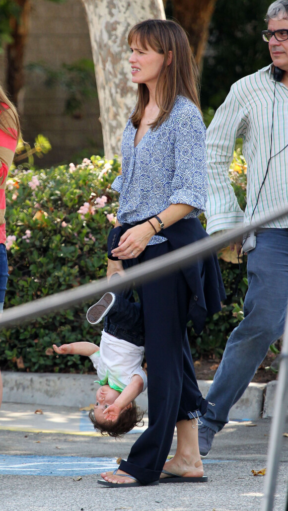 Jennifer Garner sur le tournage du film "Alexander and the Terrible, Horrible, No Good, Very Bad Day" à Pasadena, le 26 août 2013.