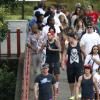 Exclusif - Chris Brown en vacances avec des amis à Hawaï, le 25 août 2013.